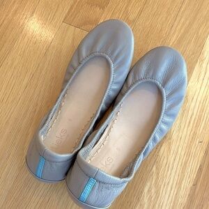 Tieks by Gavrieli leather ballet flats; Taupe; Size: 8